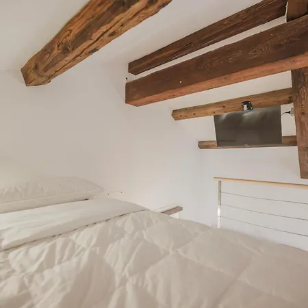Daire Ca' Serena - Murano Centro - 10 Min From *